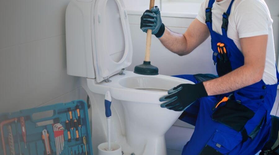 Professional sink repair in Riverdale, MI